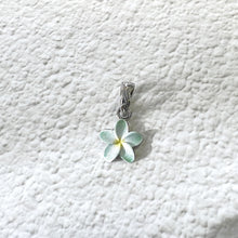 画像をギャラリービューアに読み込む, レイヤード加工 プルメリアペンダント 【GPSS1359】
