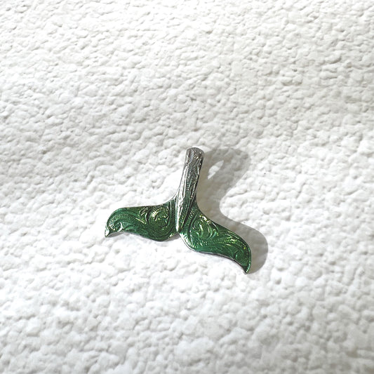 レイヤード加工 ホエールテールペンダント 【GPSS966】《刻印可能》