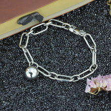 画像をギャラリービューアに読み込む, BSS804 STAINLESS STEEL BRACELET WITH BALL AAB CO..