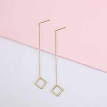 画像をギャラリービューアに読み込む, ESS644 STAINLESS STEEL EARRING WITH SQUARE AAB CO..