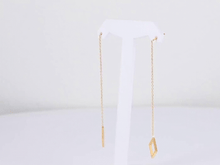 画像をギャラリービューアに読み込む, ESS644 STAINLESS STEEL EARRING WITH SQUARE AAB CO..