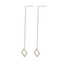 画像をギャラリービューアに読み込む, ESS644 STAINLESS STEEL EARRING WITH SQUARE AAB CO..