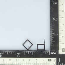 画像をギャラリービューアに読み込む, ESS650 STAINLESS STEEL EARRING AAB CO..