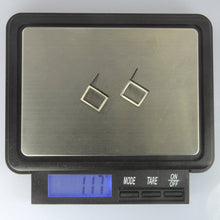 画像をギャラリービューアに読み込む, ESS650 STAINLESS STEEL EARRING AAB CO..