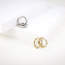 画像をギャラリービューアに読み込む, ESS706 STAINLESS STEEL Huggies (Twisted) AAB CO..