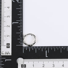 画像をギャラリービューアに読み込む, ESS706 STAINLESS STEEL Huggies (Twisted) AAB CO..