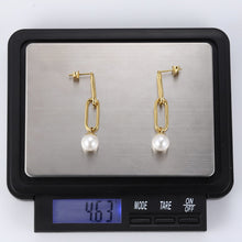 画像をギャラリービューアに読み込む, ESS718 STAINLESS STEEL EARRING WITH SHELL PEARL AAB CO..