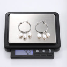 画像をギャラリービューアに読み込む, ESS722 STAINLESS STEEL EARRING WITH PEARL AAB CO..