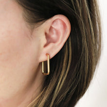 画像をギャラリービューアに読み込む, ESS729 STAINLESS STEEL RECTANGLE SHAPE EARRING AAB CO..