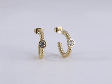 画像をギャラリービューアに読み込む, stainless steel earring, twisted earring, lady earring