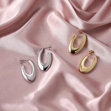 画像をギャラリービューアに読み込む, ESS778 Stainless Steel Hollow Earring AAB CO..