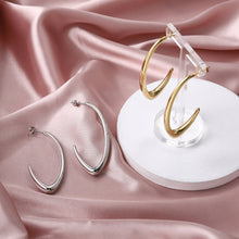 画像をギャラリービューアに読み込む, ESS789 Stainless Steel Hollow Earring AAB CO..