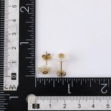 画像をギャラリービューアに読み込む, ESS793 STAINLESS STEEL EARRING WITH MOP FLOWER AAB CO..