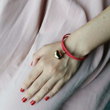 画像をギャラリービューアに読み込む, MBSS68 MAGNETIC BRACELET WITH HEART AAB CO..