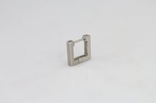 画像をギャラリービューアに読み込む, MESS16 STAINLESS STEEL EARRING AAB CO..