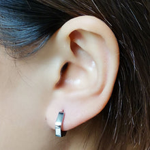 画像をギャラリービューアに読み込む, MESS20 STAINLESS STEEL EARRING AAB CO..