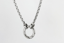 画像をギャラリービューアに読み込む, NSS702 STAINLESS STEEL NECKLACE WITH RING AAB CO..