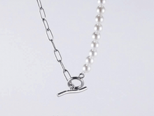 画像をギャラリービューアに読み込む, NSS797 STAINLESS STEEL NECKLACE WITH SHELL PEARL AAB CO..