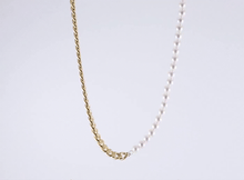 画像をギャラリービューアに読み込む, NSS863 STAINLESS STEEL NECKLACE WITH SHELL PEARL AAB CO..