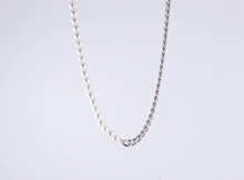 画像をギャラリービューアに読み込む, NSS863 STAINLESS STEEL NECKLACE WITH SHELL PEARL AAB CO..