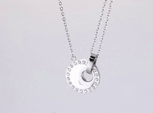 画像をギャラリービューアに読み込む, NSS889 STAINLESS STEEL NECKLACE WITH CZ (ROUND PENDANT) AAB CO..