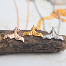 画像をギャラリービューアに読み込む, ミニホエールテールペンダント 【GPSS1680】《刻印可能》