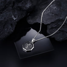 画像をギャラリービューアに読み込む, PSS1125 STAINLESS STEEL PENDANT WITH LION AAB CO..