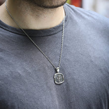 画像をギャラリービューアに読み込む, PSS1183 STAINLESS STEEL SQUARE PENDANT AAB CO..