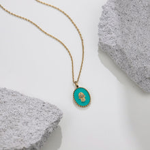 画像をギャラリービューアに読み込む, PSS1234 STAINLESS STEEL OVAL PENDANT WITH HAMSA DESIGN AAB CO..