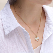 画像をギャラリービューアに読み込む, PSS1255 STAINLESS STEEL HEART SHAPE PENDANT WITH EPOXY AAB CO..