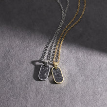 画像をギャラリービューアに読み込む, PSS1275 STAINLESS STEEL OVAL PENDANT WITH FORGED CARBON AAB CO..