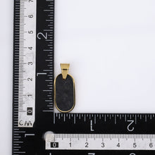 画像をギャラリービューアに読み込む, PSS1275 STAINLESS STEEL OVAL PENDANT WITH FORGED CARBON AAB CO..