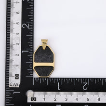 画像をギャラリービューアに読み込む, PSS1276 STAINLESS STEEL PENDANT WITH FORGED CARBON AAB CO..