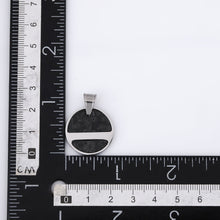 画像をギャラリービューアに読み込む, PSS1277 STAINLESS STEEL ROUND PENDANT WITH FORGED CARBON AAB CO..
