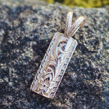 画像をギャラリービューアに読み込む, 深彫スクエアペンダント 【GPSS9001.P】