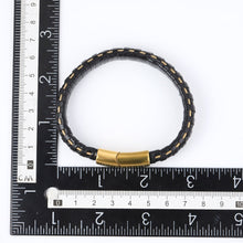 画像をギャラリービューアに読み込む, BSS635 STAINLESS STEEL LEATHER BRACELET AAB CO..
