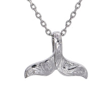 画像をギャラリービューアに読み込む, ミニホエールテールペンダント　【GPSS1680】《刻印可能》
