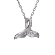 画像をギャラリービューアに読み込む, ミニホエールテールペンダント　【GPSS1680】《刻印可能》
