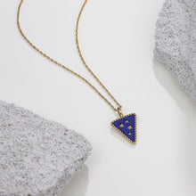 画像をギャラリービューアに読み込む, PSS1238 STAINLESS STEEL TRIANGULAR PENDANT WITH EPOXY AAB CO..
