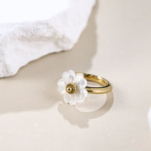 画像をギャラリービューアに読み込む, RSS1079 STAINLESS STEEL RING WITH MOP FLOWER AAB CO..
